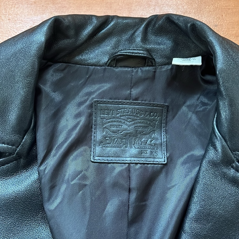Levis leather jacket - Picture 4 of 4